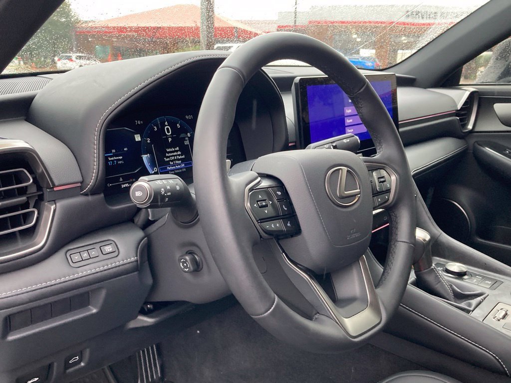 Used 2026 Lexus IS 350 F Sport RWD image 9