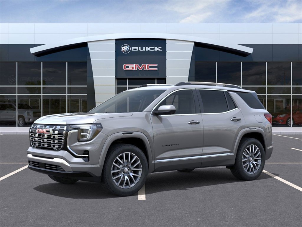 New 2026 GMC Terrain Denali w/ LPO, Black Badging Package image 2