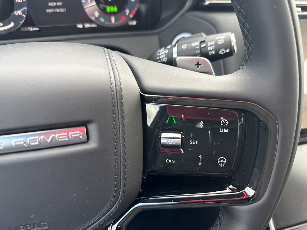 New 2026 Land Rover Range Rover Velar Dynamic SE image 21