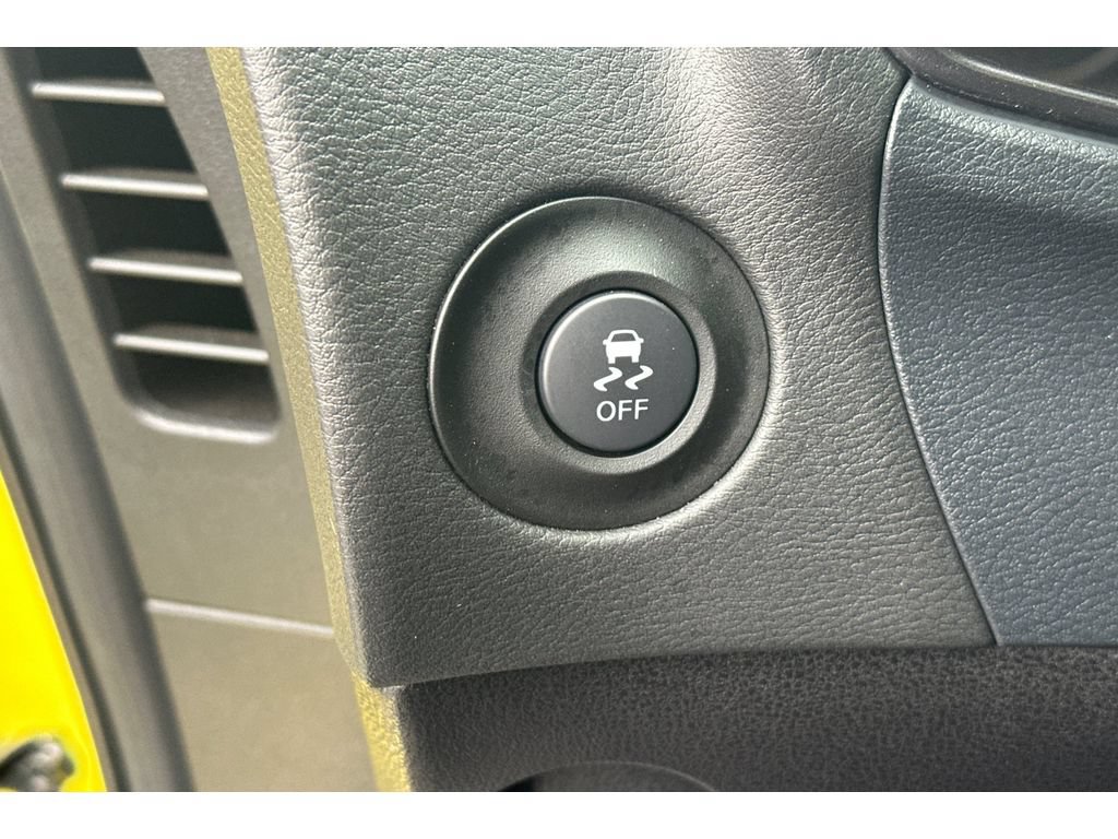 Used 2024 Nissan Z Sport w/ Floor Mat Package RWD image 27