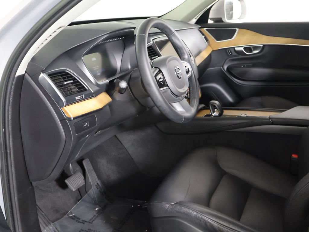 Used 2023 Volvo XC90 B6 Core w/ Climate Package AWD/4WD image 26