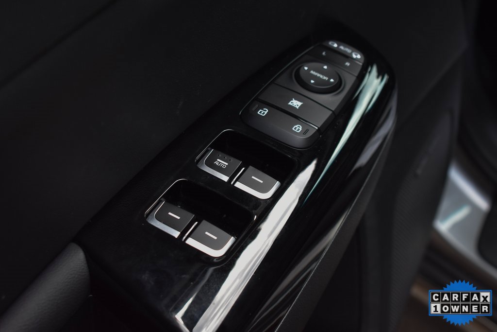 Used 2022 Kia Sportage SX image 17