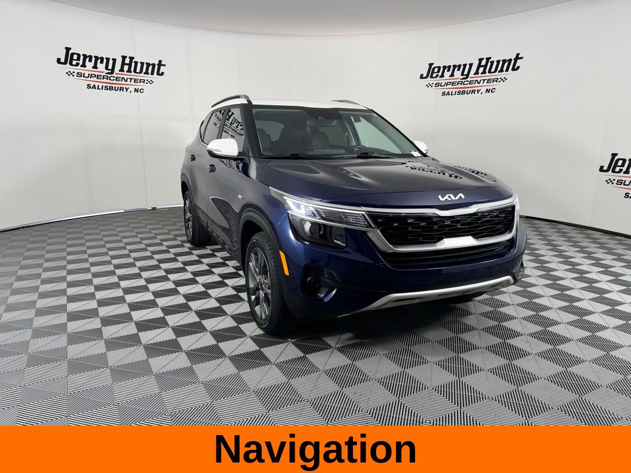 Used 2023 Kia Seltos S w/ Navigation Package image 5