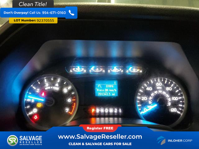 Used 2015 Ford F150 XLT image 12