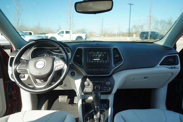 Used 2021 Jeep Cherokee Latitude Plus image 26