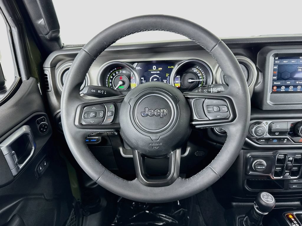 Used 2023 Jeep Wrangler Unlimited AWD/4WD image 22