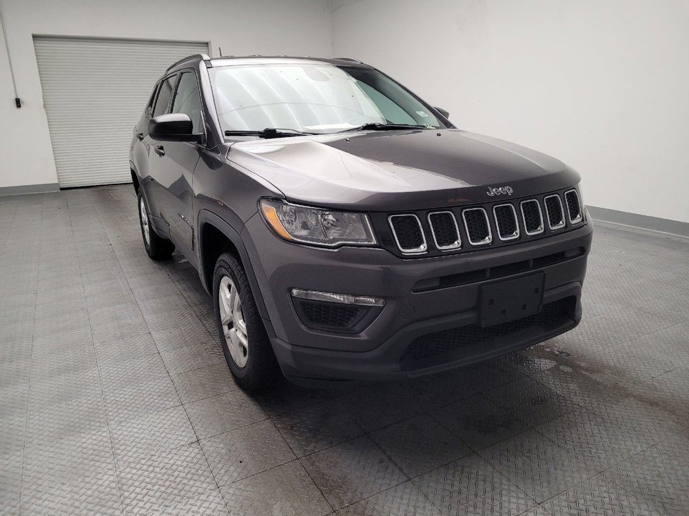 Used 2018 Jeep Compass Sport AWD/4WD image 14