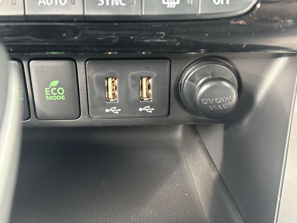 New 2025 Mitsubishi Eclipse Cross SEL AWD/4WD image 34