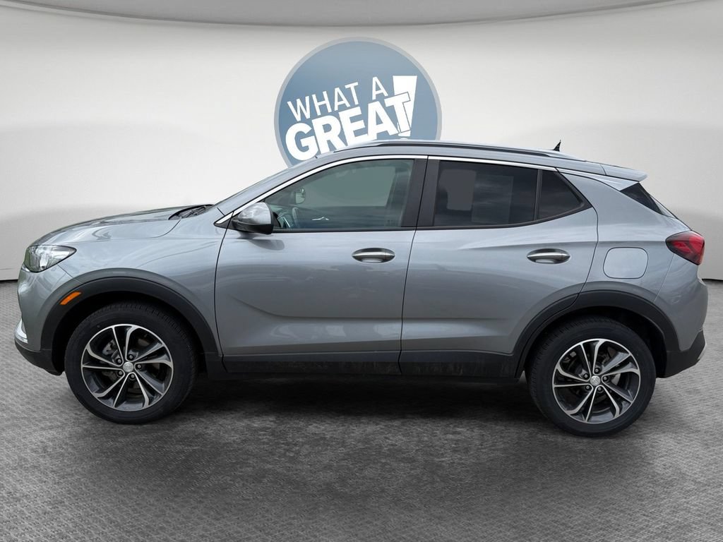 Used 2023 Buick Encore GX Select w/ Safety Package II AWD/4WD image 7