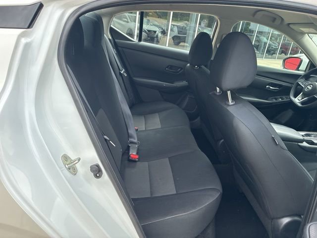 Used 2024 Nissan Sentra SV w/ Lighting Package image 9