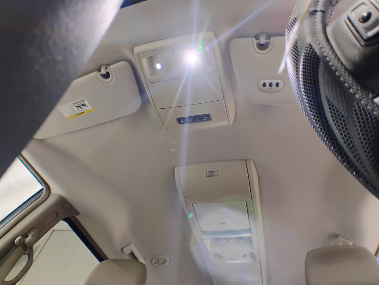 Used 2016 Chrysler Town & Country Touring image 67