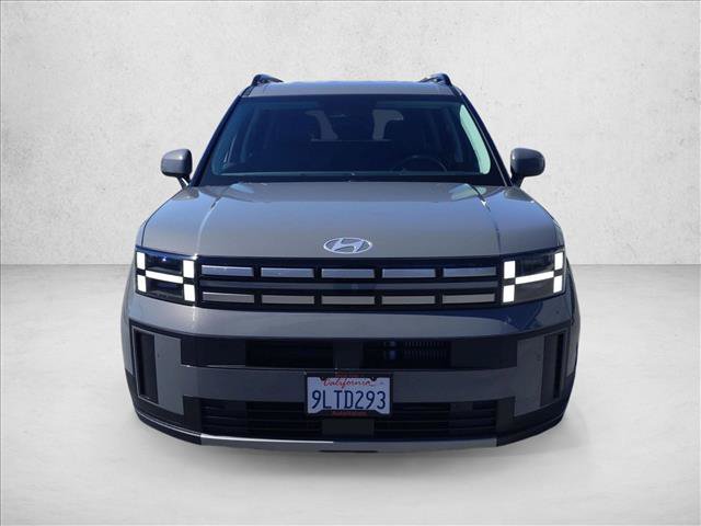Used 2024 Hyundai Santa Fe SEL FWD image 2