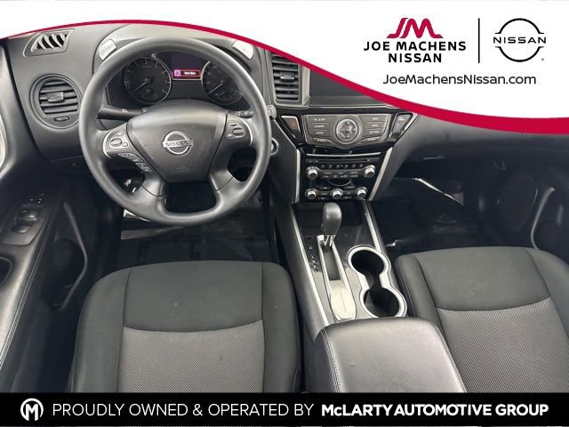 Used 2020 Nissan Pathfinder S image 22