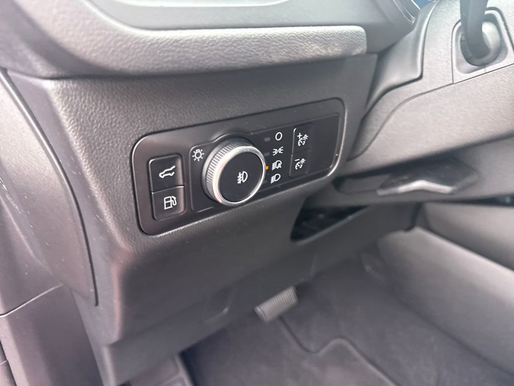 Used 2023 Ford Escape Platinum FWD image 26