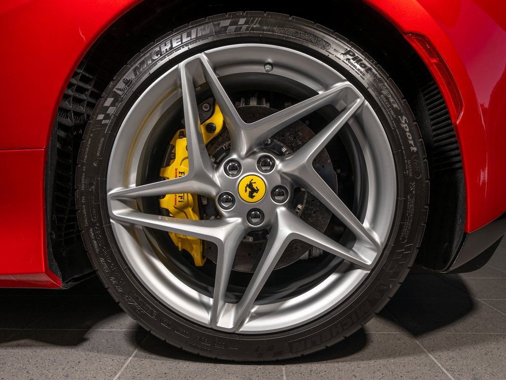 Certified 2022 Ferrari F8 Tributo image 31
