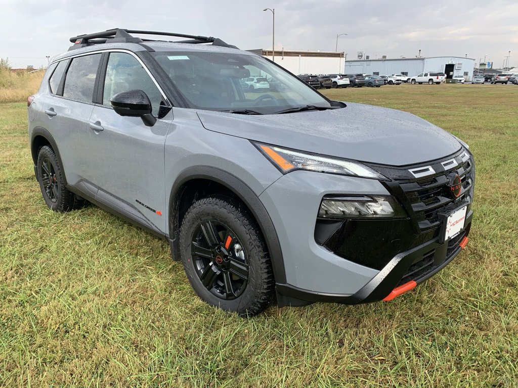 New 2026 Nissan Rogue SV image 3