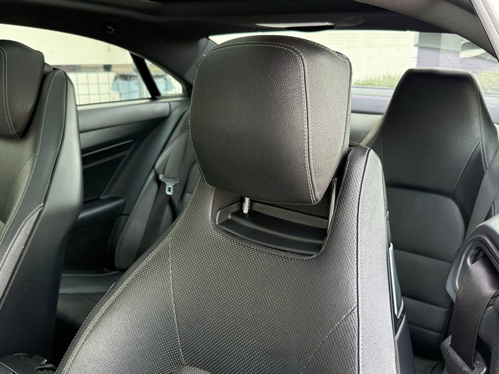 Used 2017 Mercedes-Benz E 400 Coupe image 3