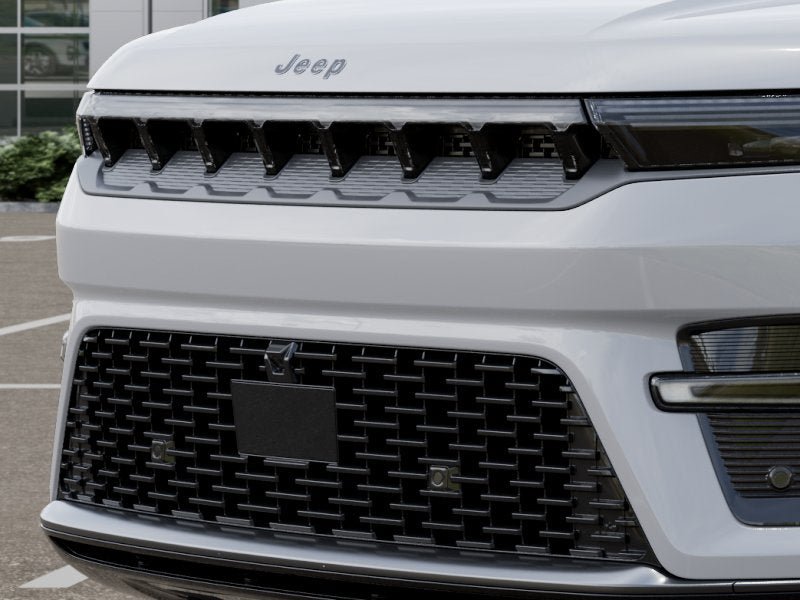 New 2026 Jeep Grand Wagoneer L Summit AWD/4WD image 39