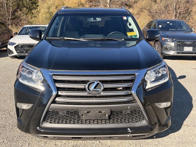 Used 2018 Lexus GX 460 image 2