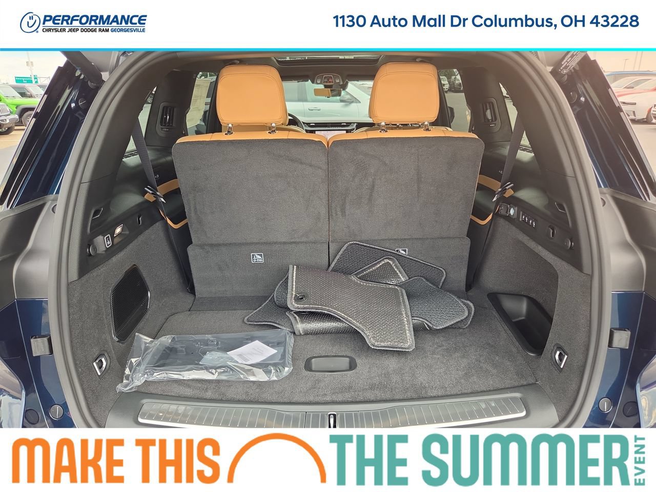 New 2026 Jeep Grand Cherokee L Summit w/ Obsidian Package AWD/4WD image 12