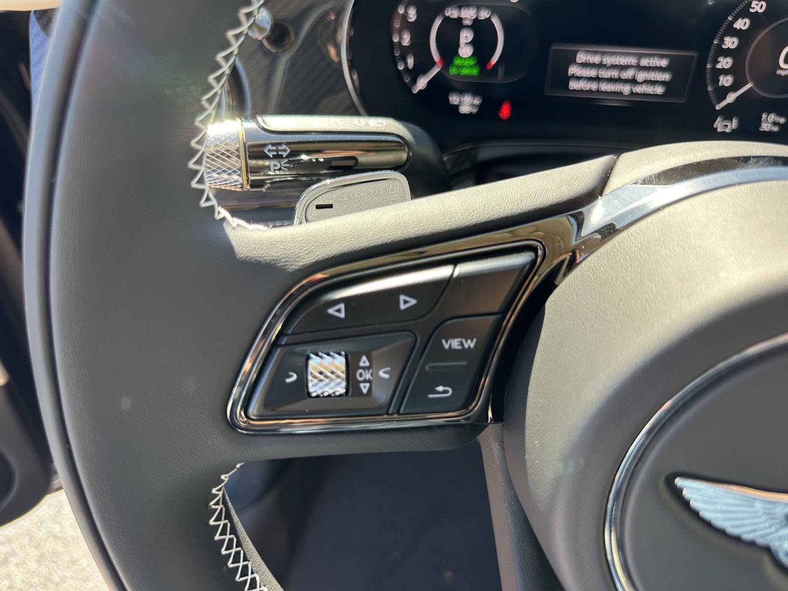 New 2026 Bentley Flying Spur Plug-In Hybrid AWD/4WD image 31