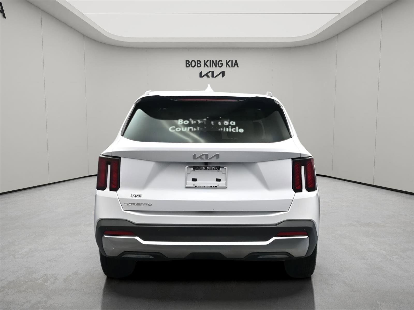 Used 2025 Kia Sorento S w/ Panoramic Sunroof Package FWD image 15