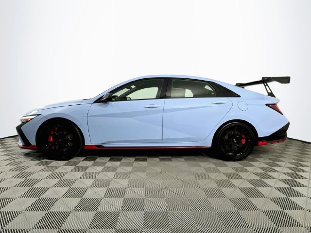 New 2026 Hyundai Elantra N FWD image 3