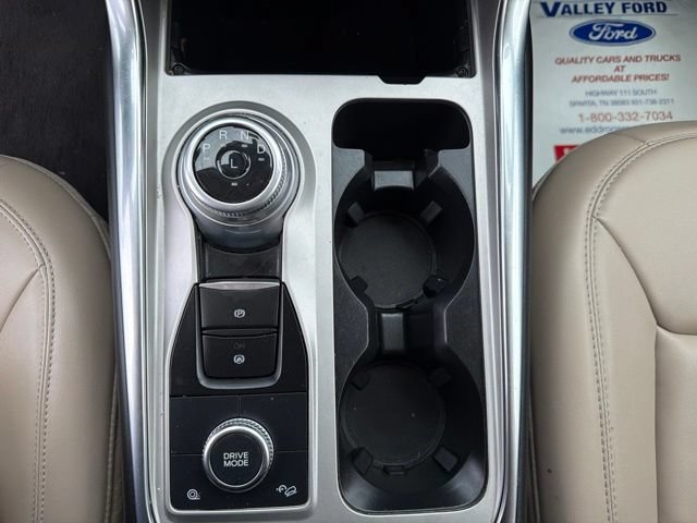 Used 2023 Ford Explorer XLT w/ Equipment Group 202A AWD/4WD image 50