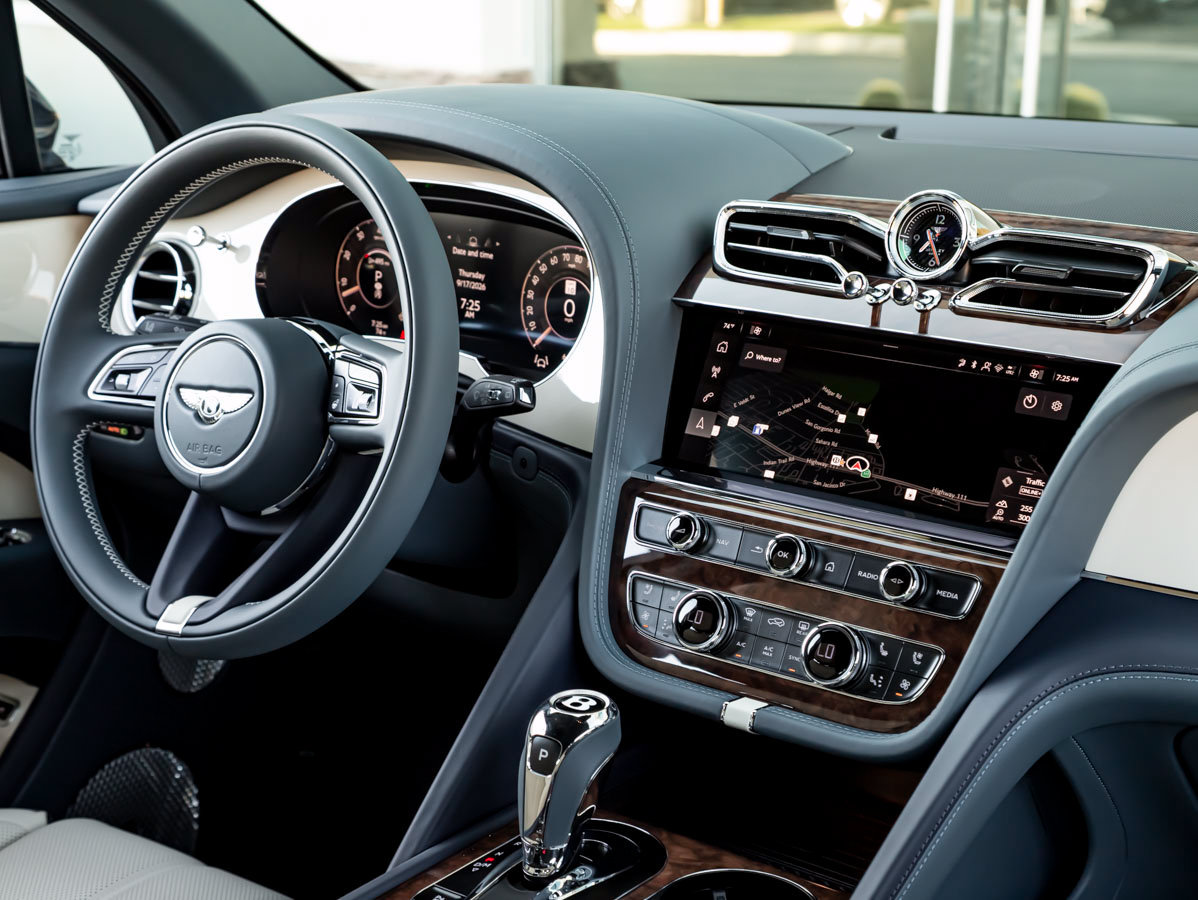 New 2027 Bentley Bentayga AWD/4WD image 46