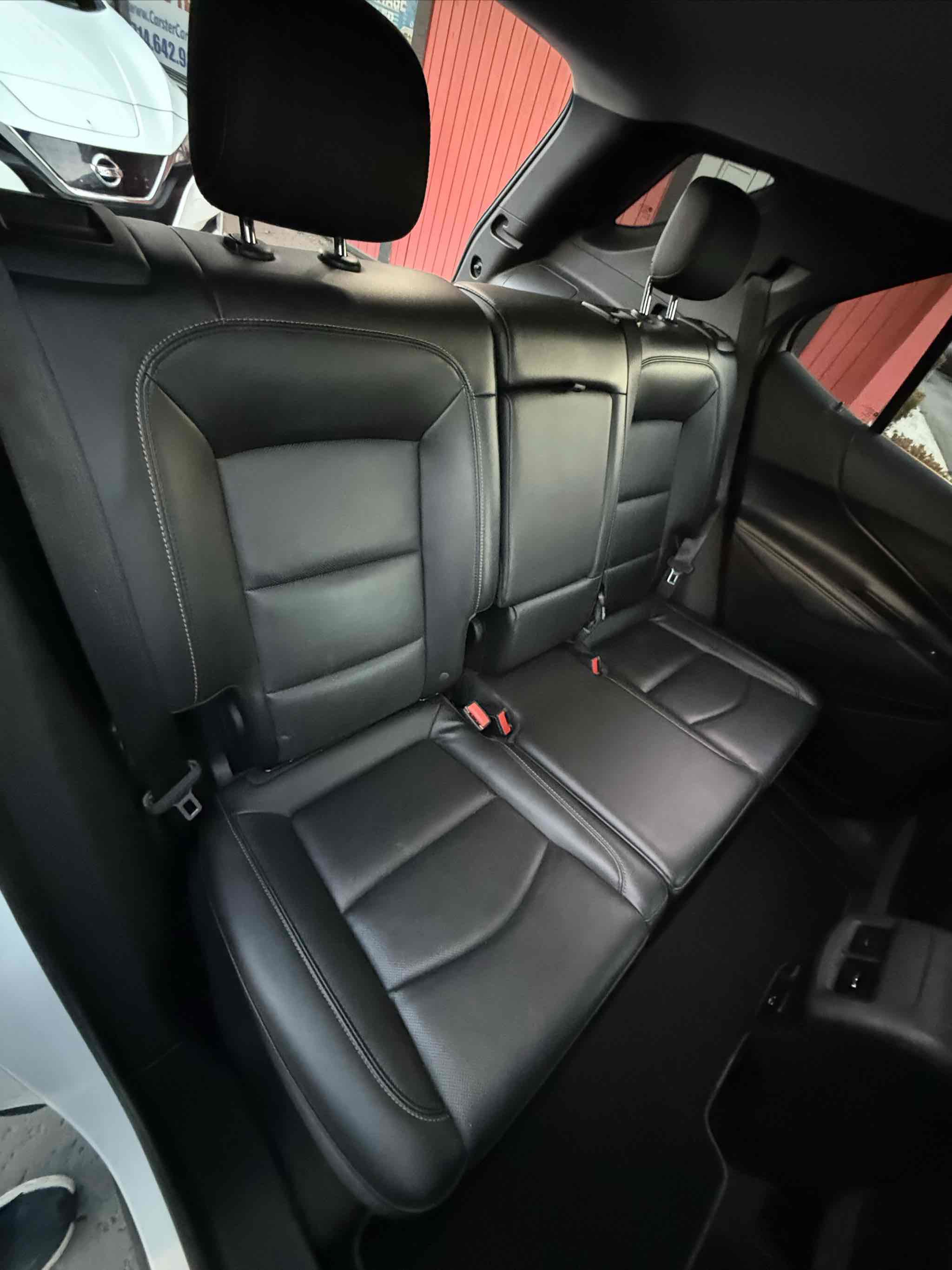 Used 2018 Chevrolet Equinox Premier FWD image 44