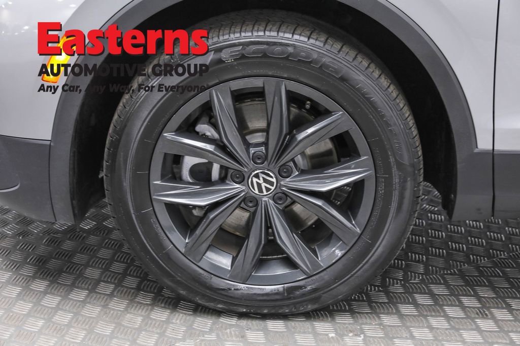 Used 2024 Volkswagen Tiguan Wolfsburg Edition FWD image 31
