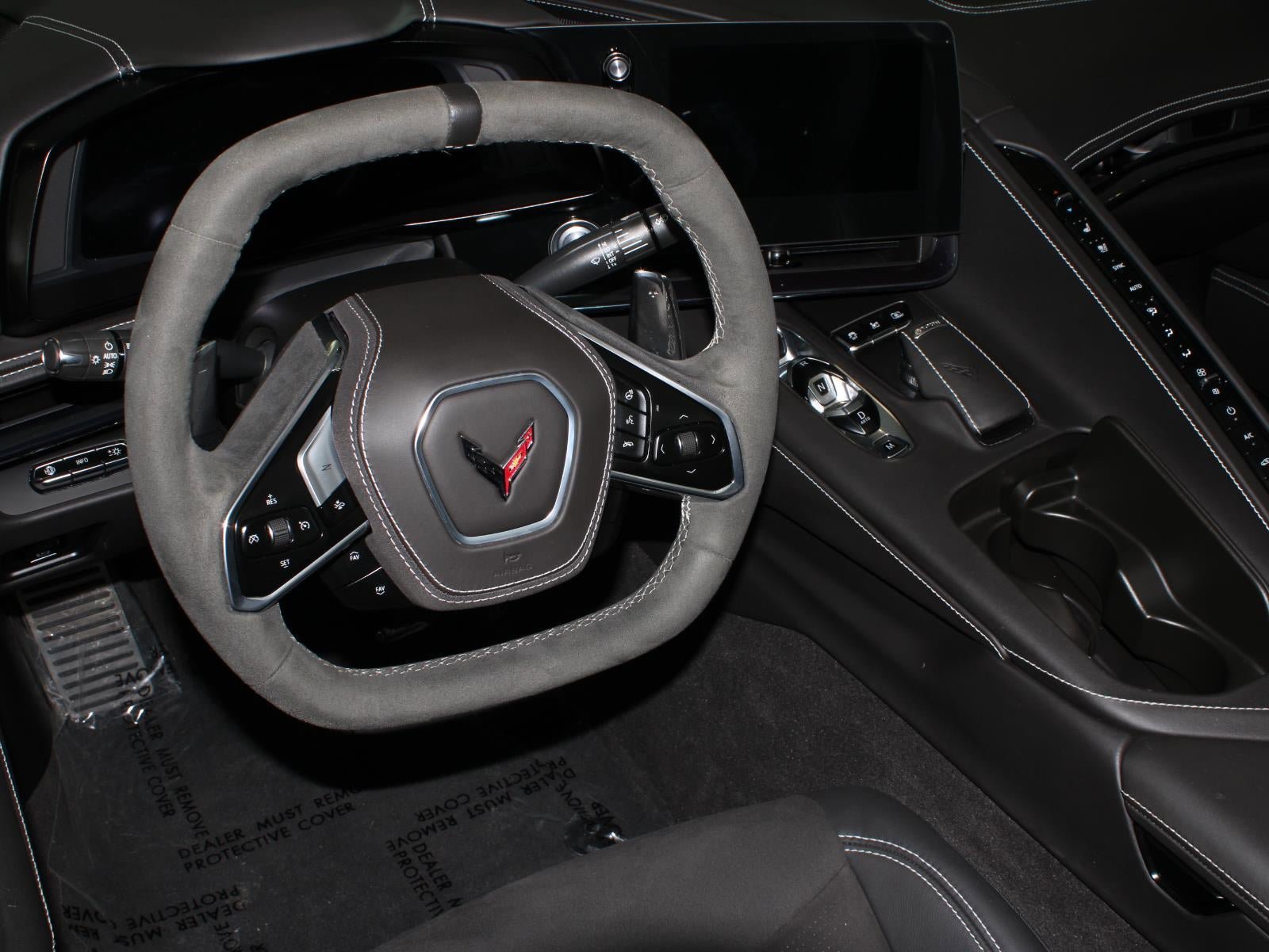 Used 2024 Chevrolet Corvette 3LT w/ Z51 Performance Package image 18