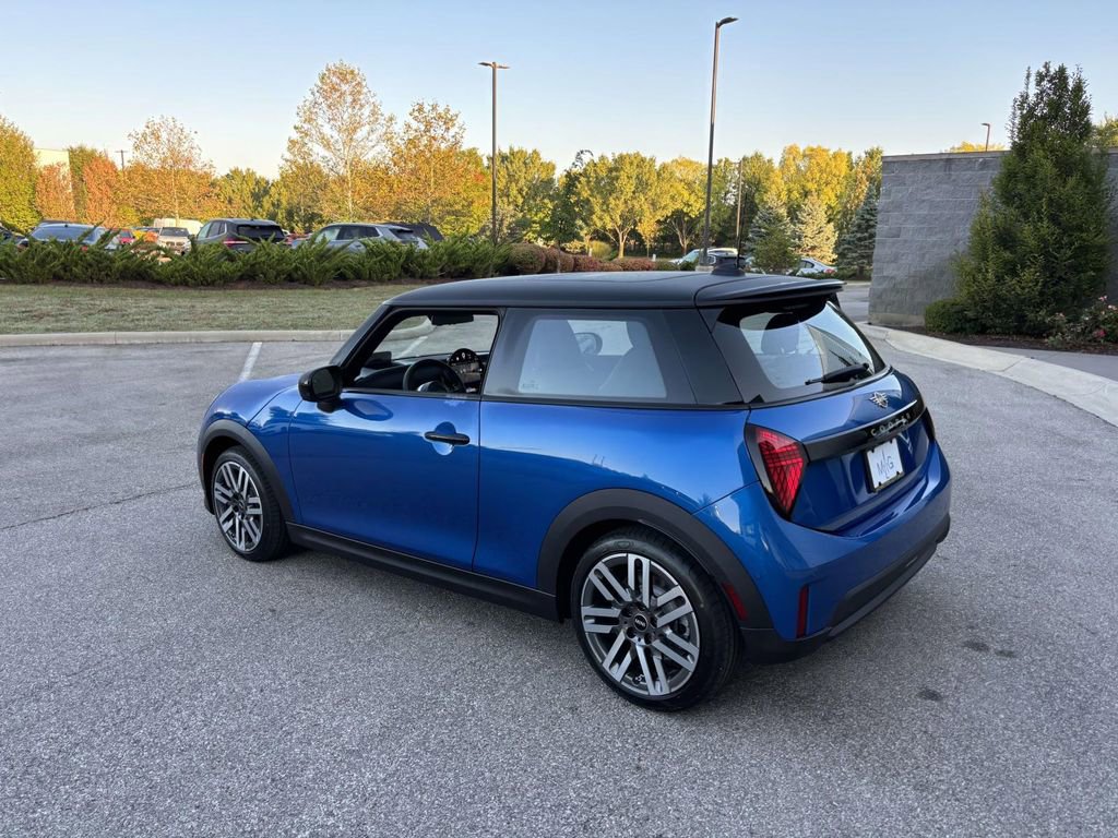 New 2026 MINI Cooper S image 5