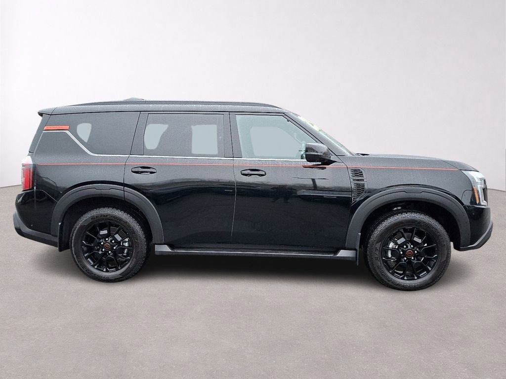 Used 2025 Nissan Armada PRO-4X AWD/4WD image 8