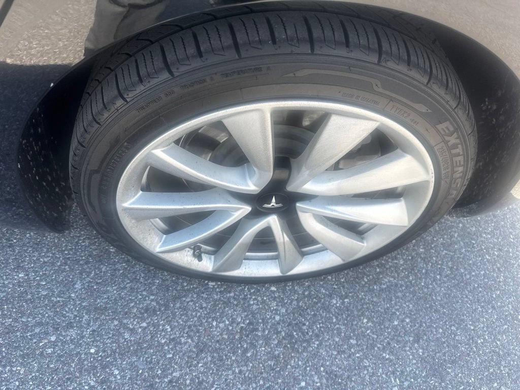 Used 2019 Tesla Model 3 Standard Range Plus RWD image 10