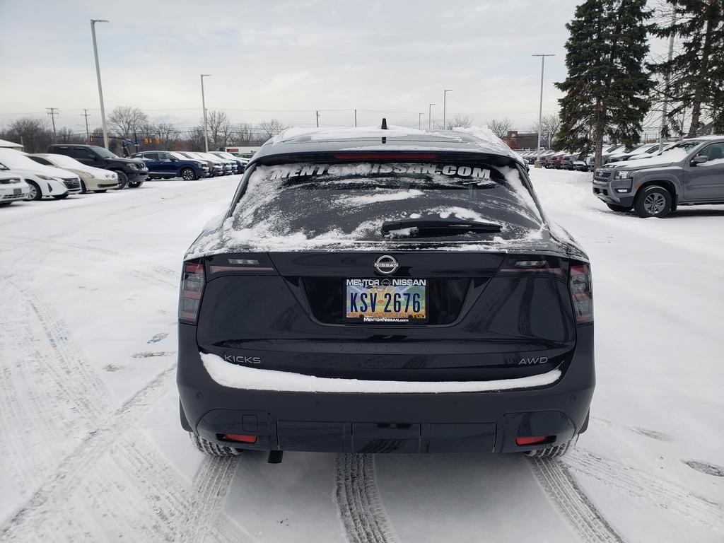 Certified 2025 Nissan Kicks SV w/ SV Premium Package image 6
