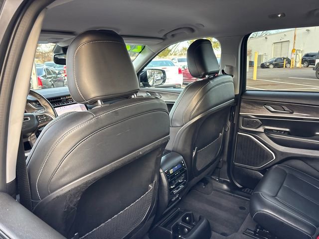 Used 2022 Jeep Grand Cherokee L Limited image 29