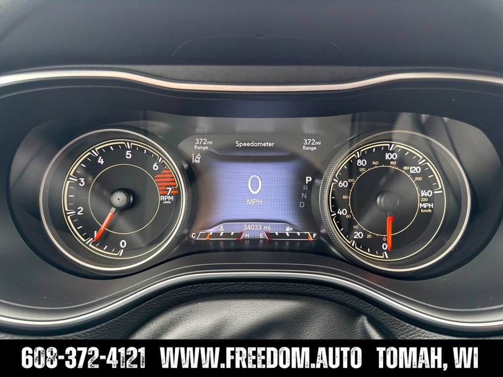 Used 2023 Jeep Cherokee Altitude Lux AWD/4WD image 15