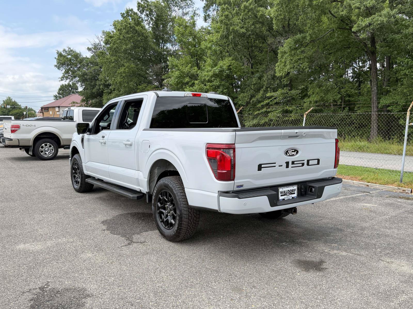 Used 2025 Ford F150 XLT w/ Equipment Group 302A MID AWD/4WD image 4