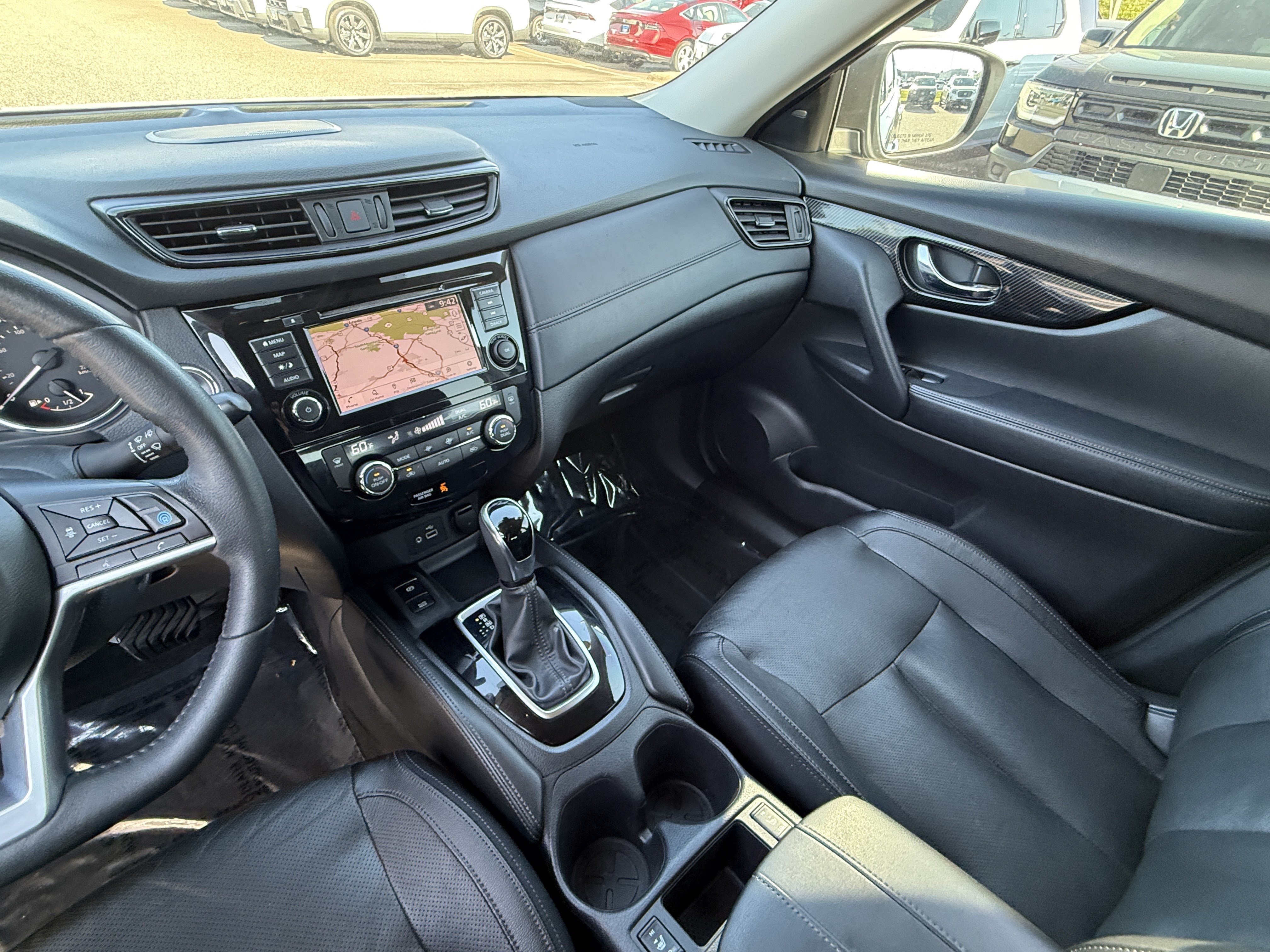 Used 2019 Nissan Rogue SL AWD/4WD image 26