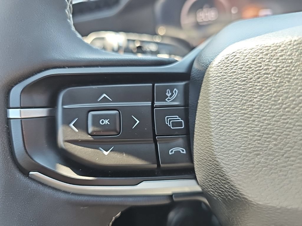 Certified 2026 Jeep Cherokee Limited AWD/4WD image 32