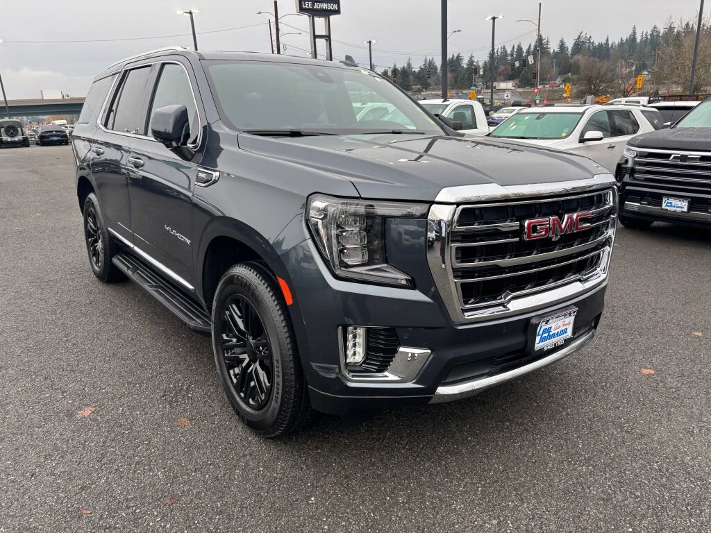 Used 2021 GMC Yukon SLT image 3