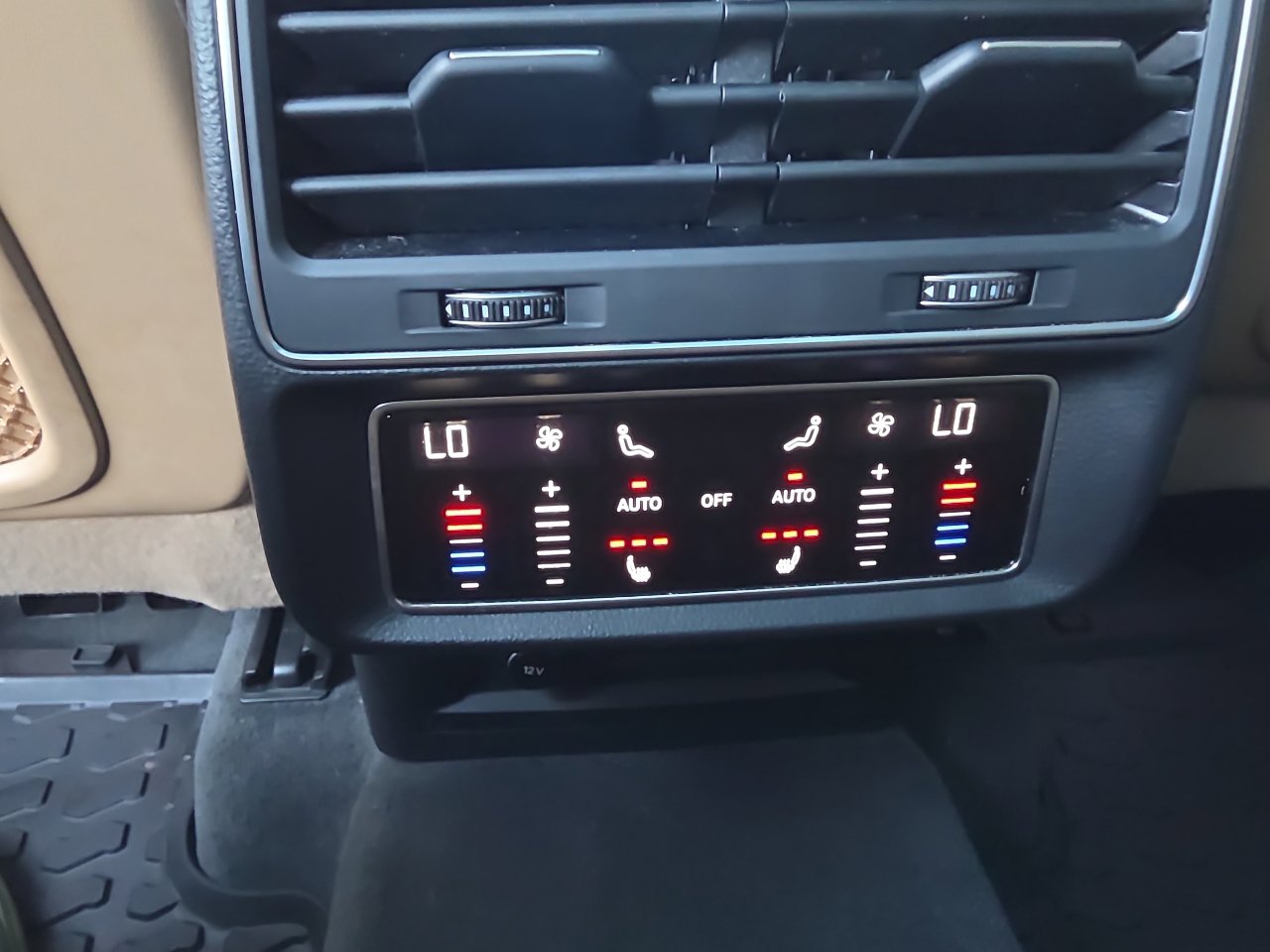 Used 2022 Audi Q7 2.0T Premium Plus w/ Premium Plus Package image 39