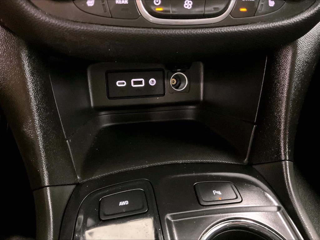 Used 2023 Chevrolet Equinox RS AWD/4WD image 27