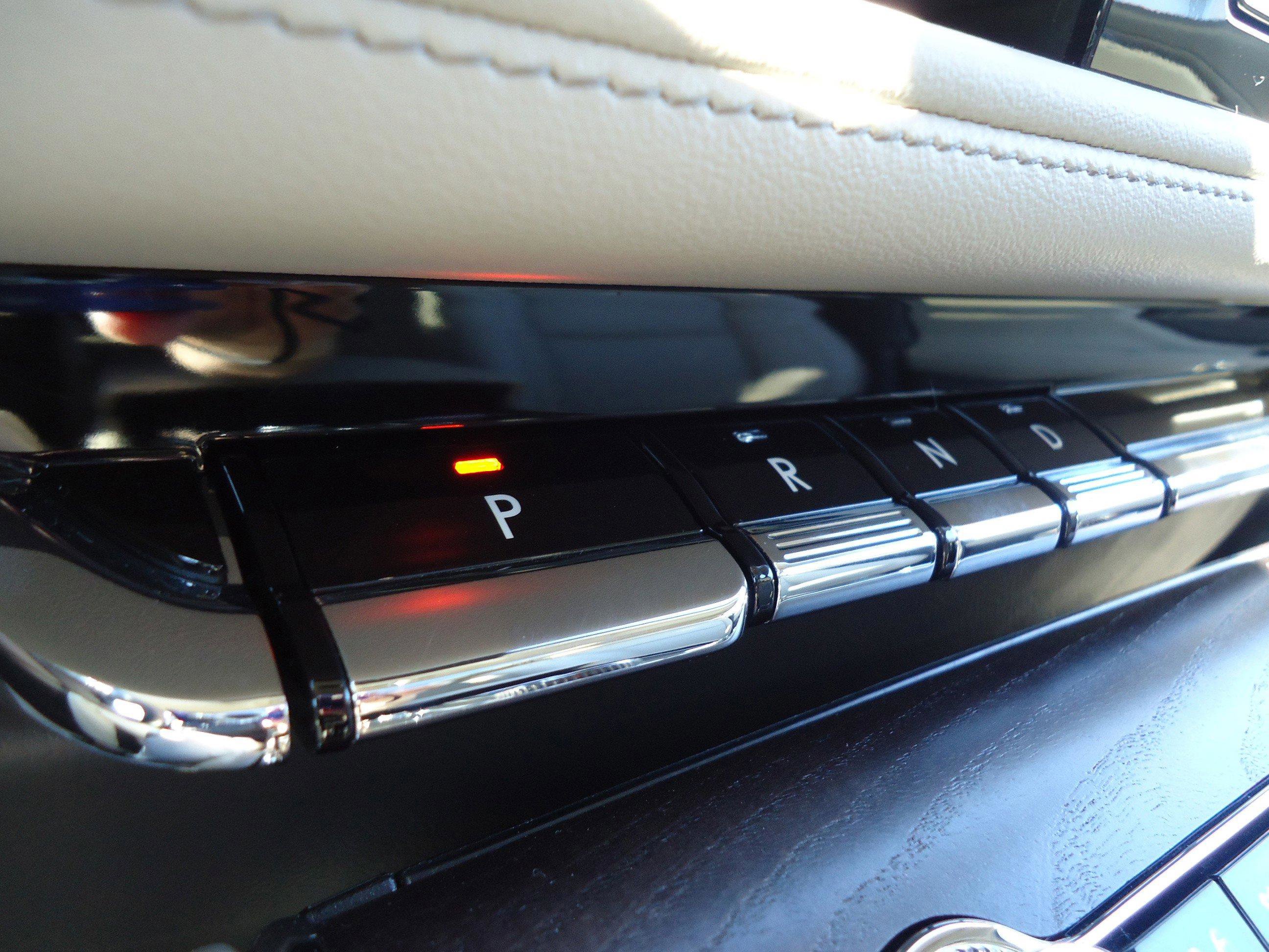 Used 2023 Lincoln Aviator Reserve w/ Class IV Trailer Tow Package image 20