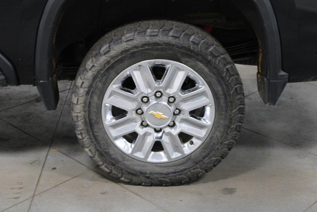 Used 2024 Chevrolet Silverado 2500 High Country w/ High Country Premium Package image 21