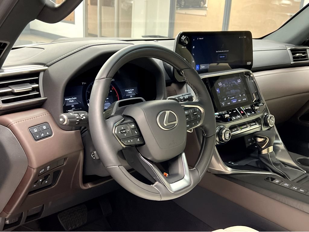 New 2026 Lexus LX 600 4WD w/ Accessory Package (2T) image 39