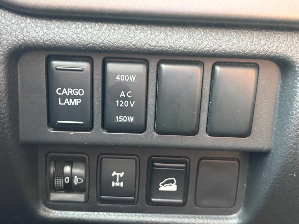 Used 2023 Nissan Titan PRO-4X w/ Pro-4x Convenience Package AWD/4WD image 51