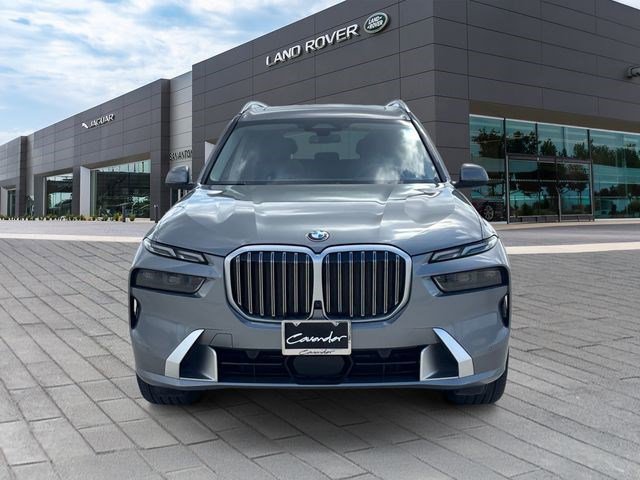Used 2024 BMW X7 xDrive40i AWD/4WD image 8