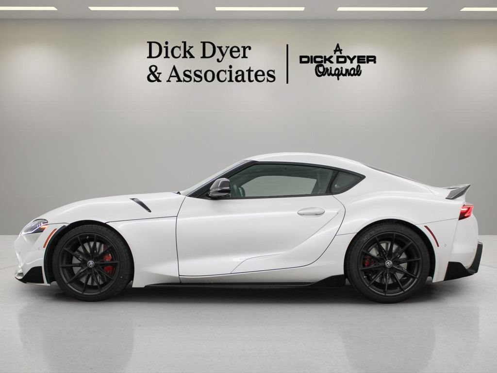 Used 2026 Toyota Supra w/ Driver Assist Package RWD image 15